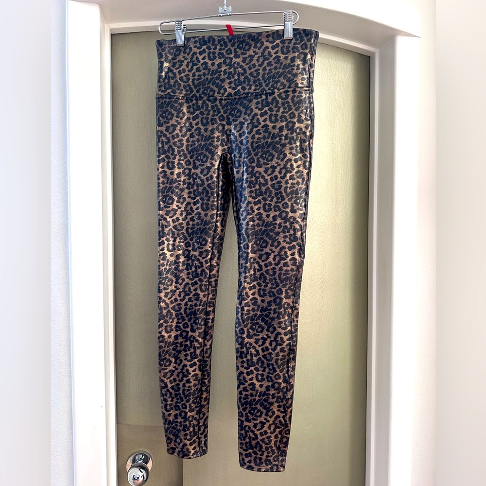 Spanx metallic cheetah print legging size L